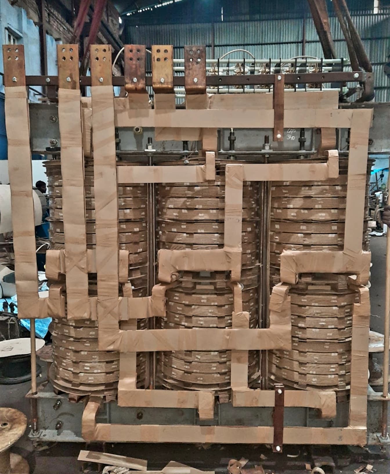 Induction furnace transformer